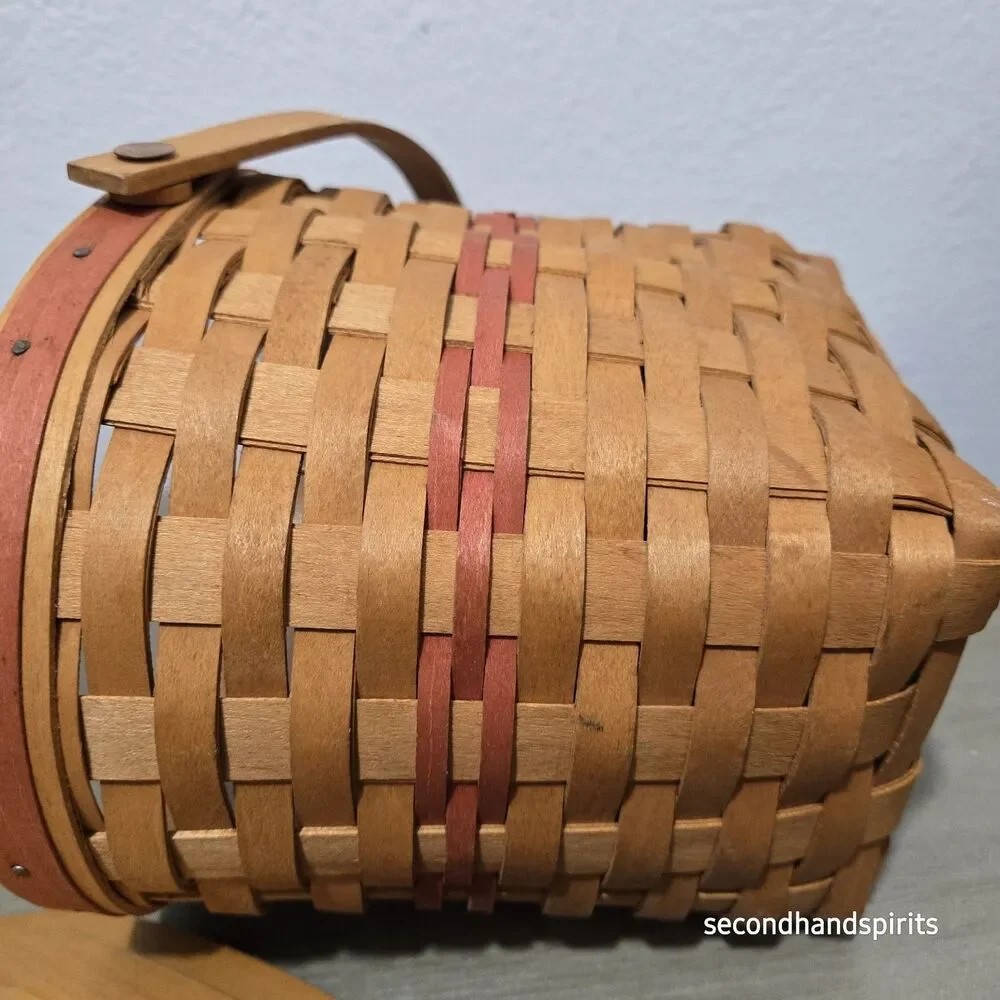 Longaberger Mother's Day Basket With Lid And Plastic Liner